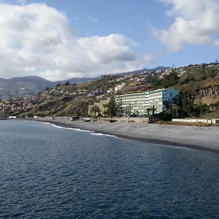 Atlantic Gardens - Atlanticgardensbeach Com * Funchal (Madeira)